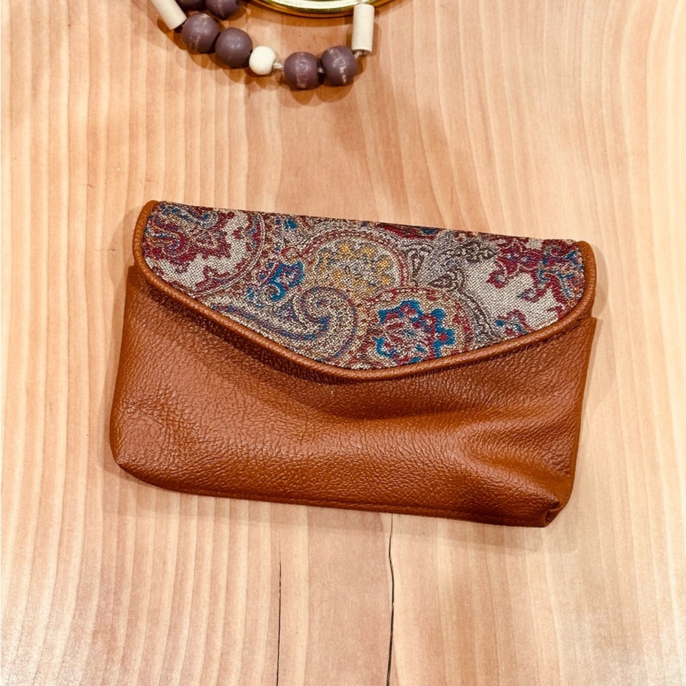 Brown Paisley Women's Clutch
